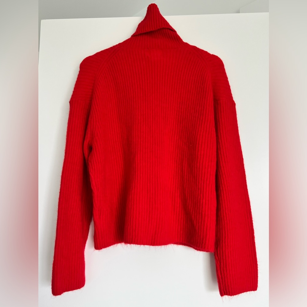 H&M Bright Red Ribbed Turtleneck Cropped Sweater S - Picture 2 of 7